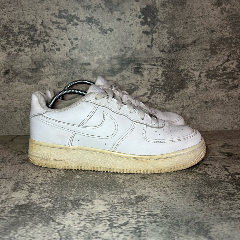 Nike Air Force 1 Sneakers DH2920-111 Womens sz 8 - white